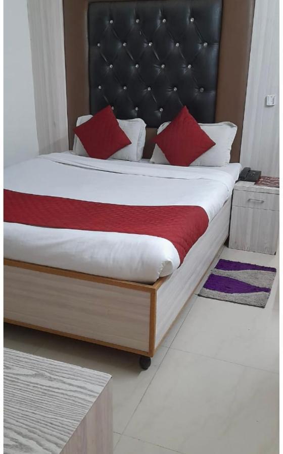 Hotel Star Palace - Near Karol Bagh Metro Delhi  Eksteriør bilde